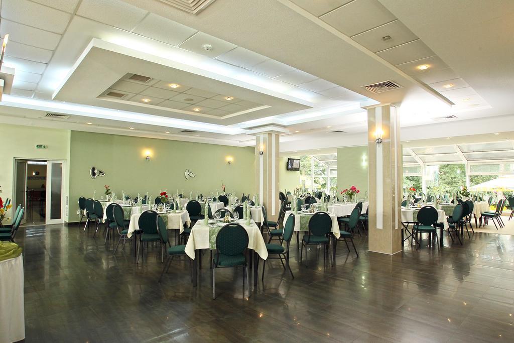 Hotel Nufarul Băile Felix Zewnętrze zdjęcie