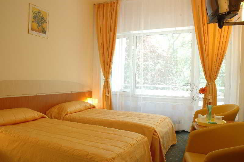 Hotel Nufarul Băile Felix Zewnętrze zdjęcie